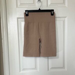 Everlane Neutral Taupe High-Rise Bike Shorts